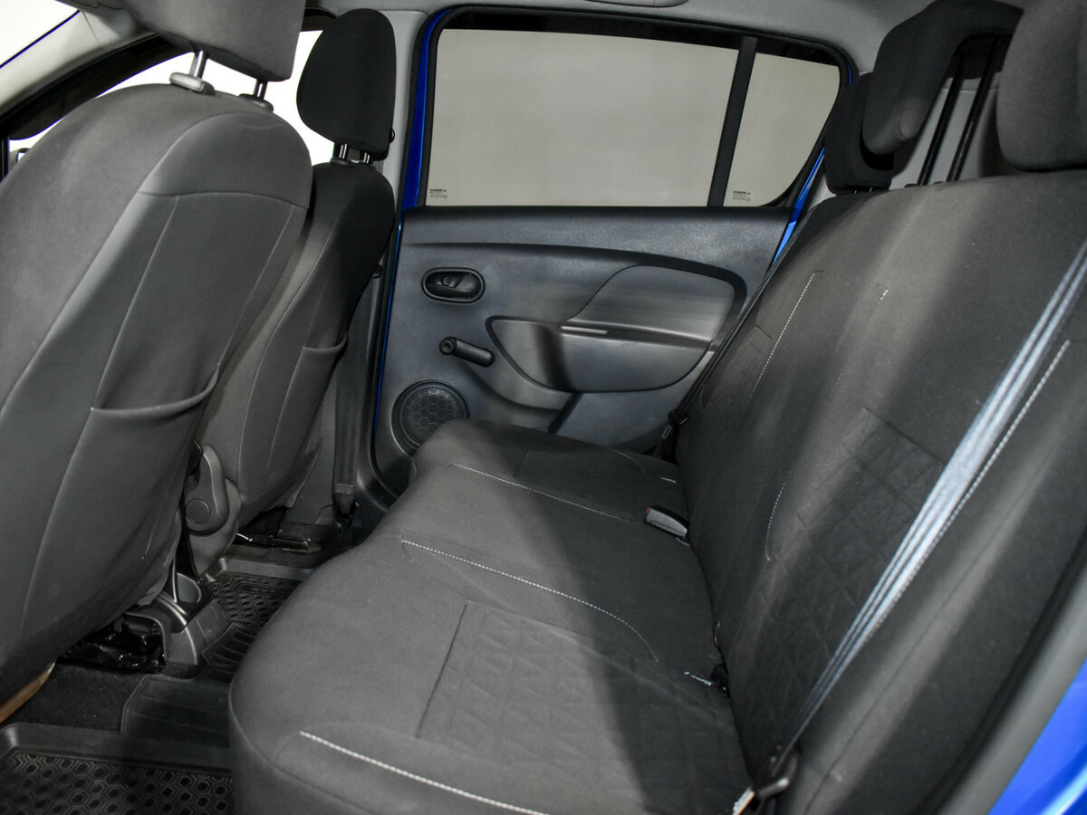 Купить Renault Sandero с пробегом. Фото: #10