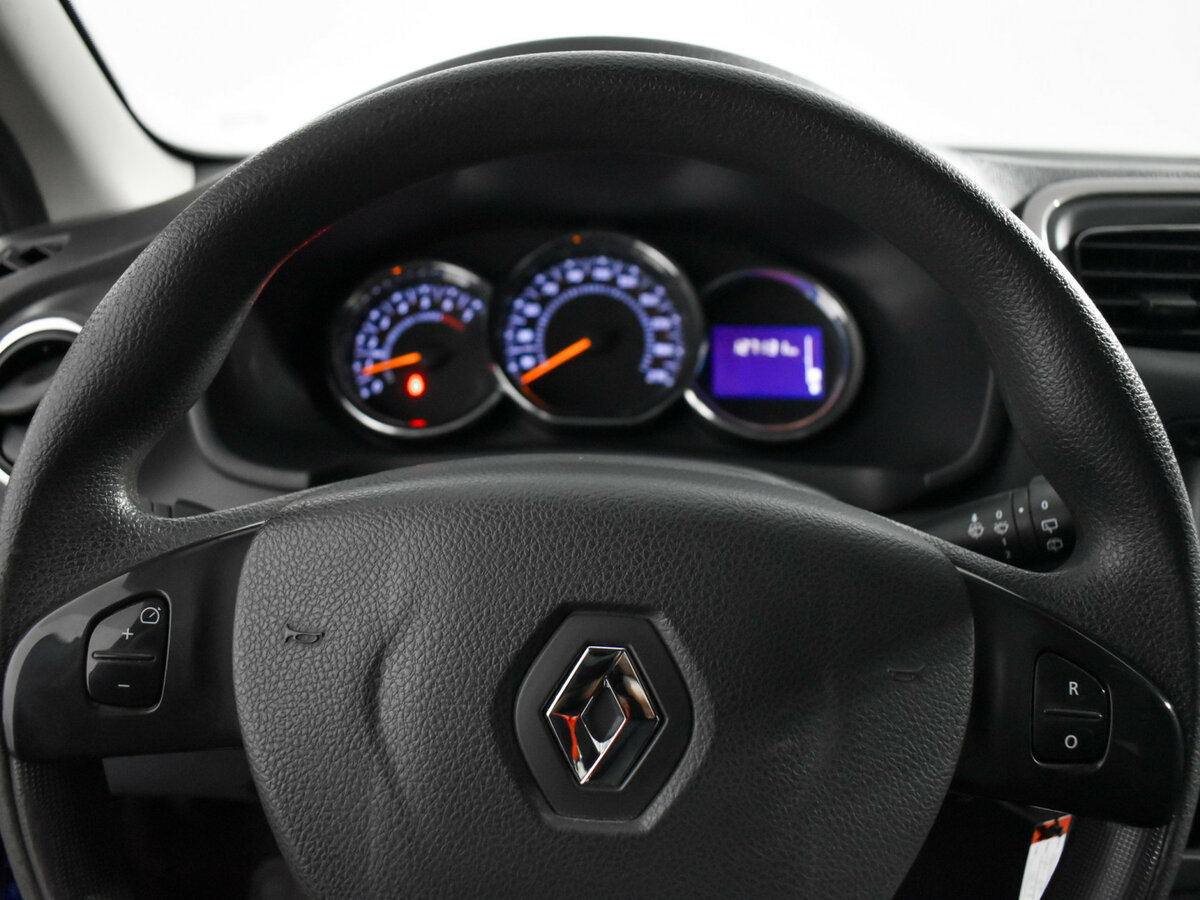 Купить Renault Sandero с пробегом. Фото: #15
