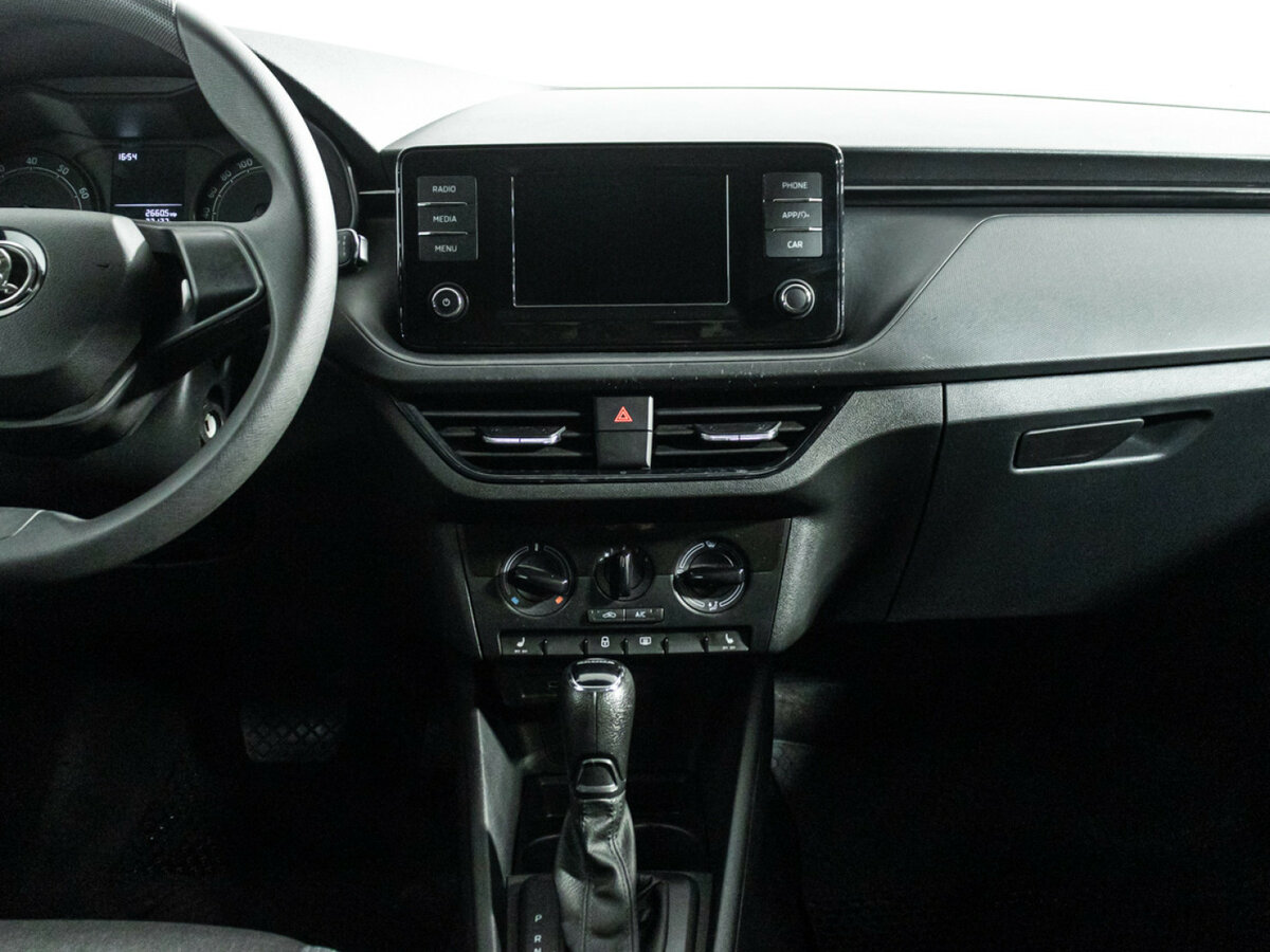 Купить Skoda Rapid с пробегом. Фото: #13