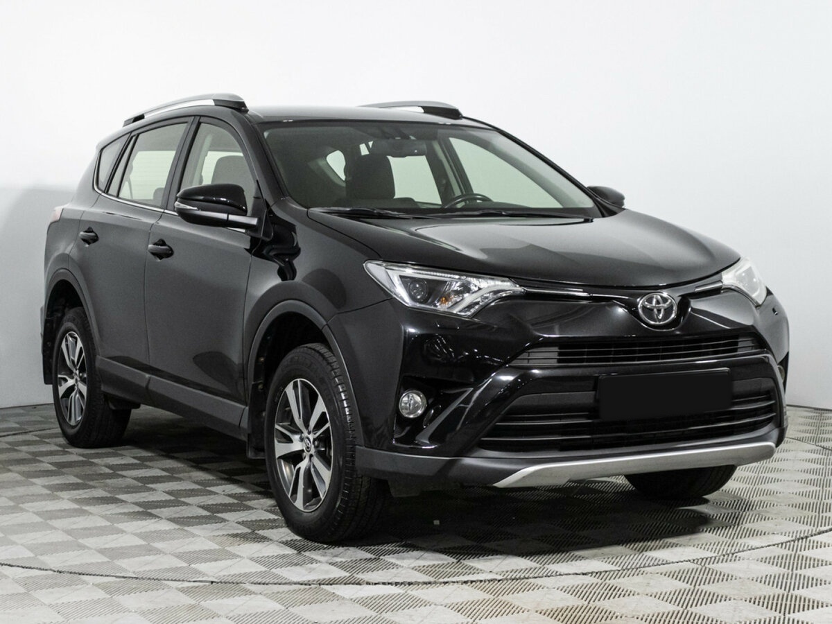 Купить Toyota RAV4 с пробегом. Фото: #2