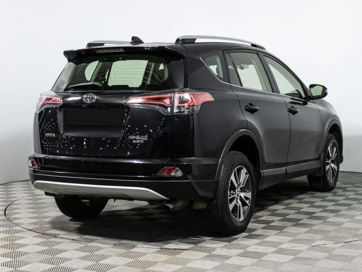 Купить Toyota RAV4 с пробегом. Фото: #3