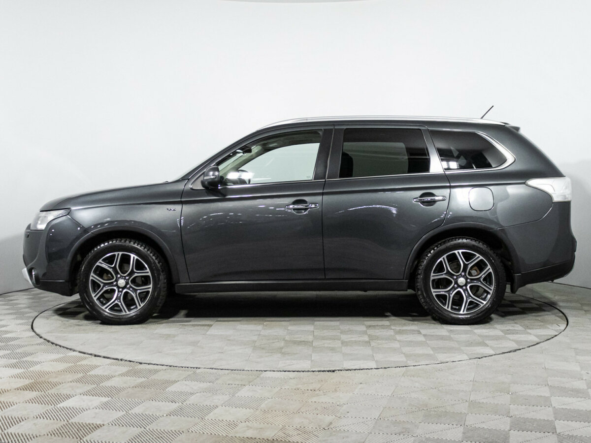 Купить Mitsubishi Outlander с пробегом. Фото: #7