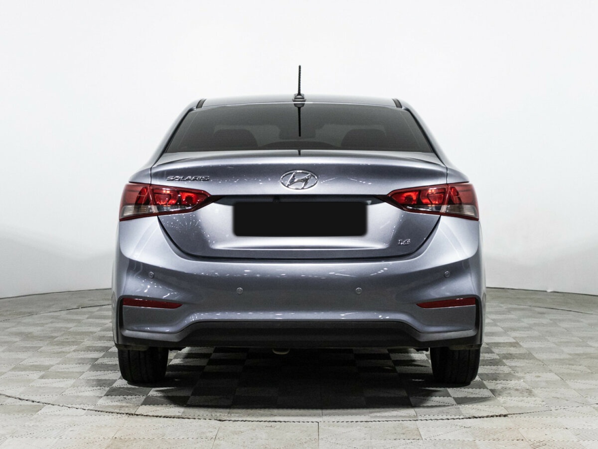 Купить Hyundai Solaris с пробегом. Фото: #6