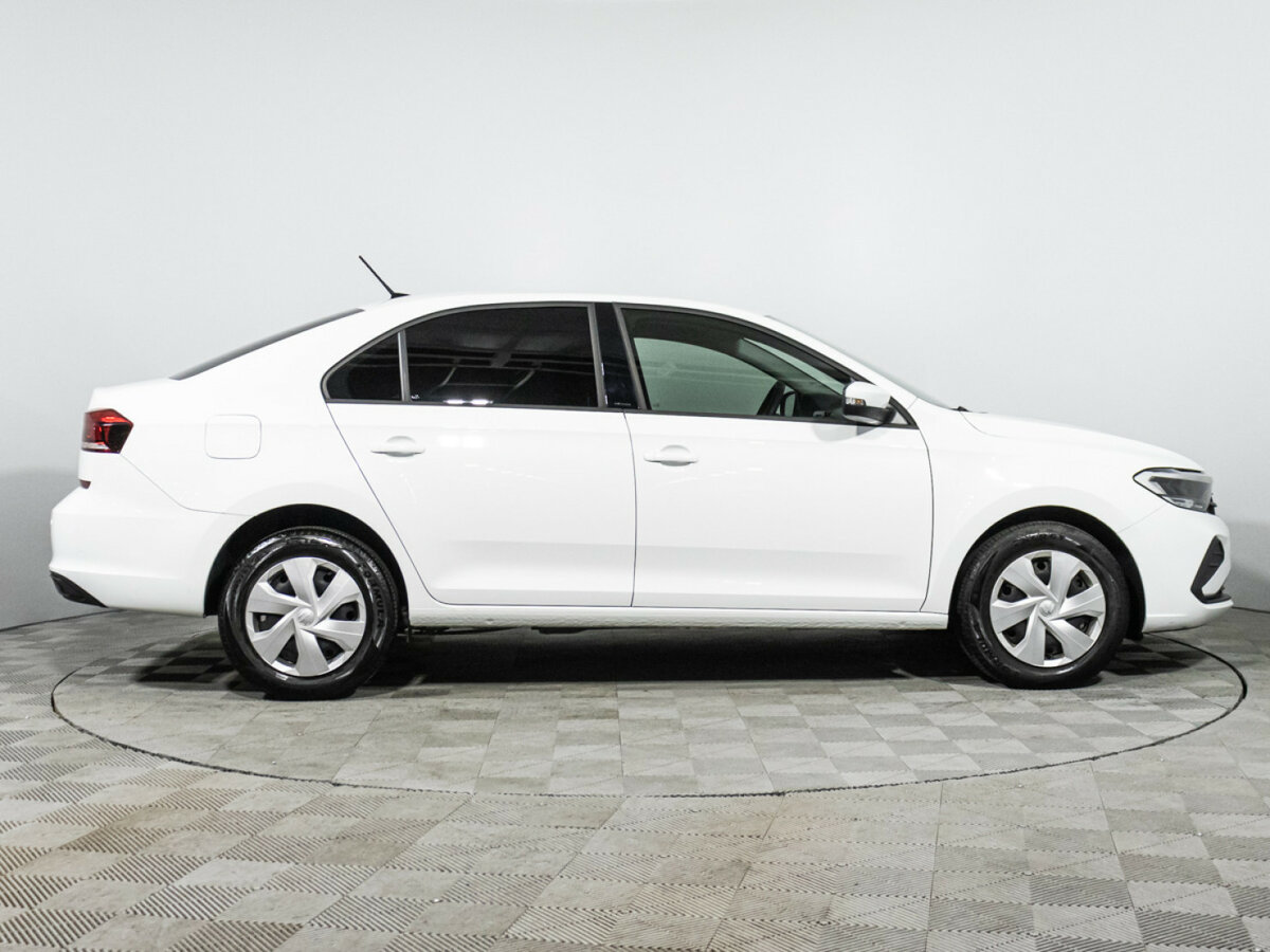 Купить Volkswagen Polo с пробегом. Фото: #3