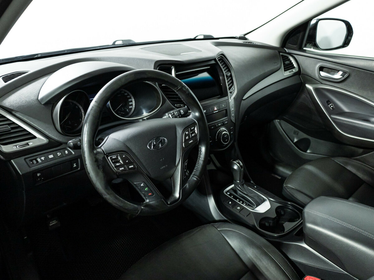 Купить Hyundai Santa Fe с пробегом. Фото: #8