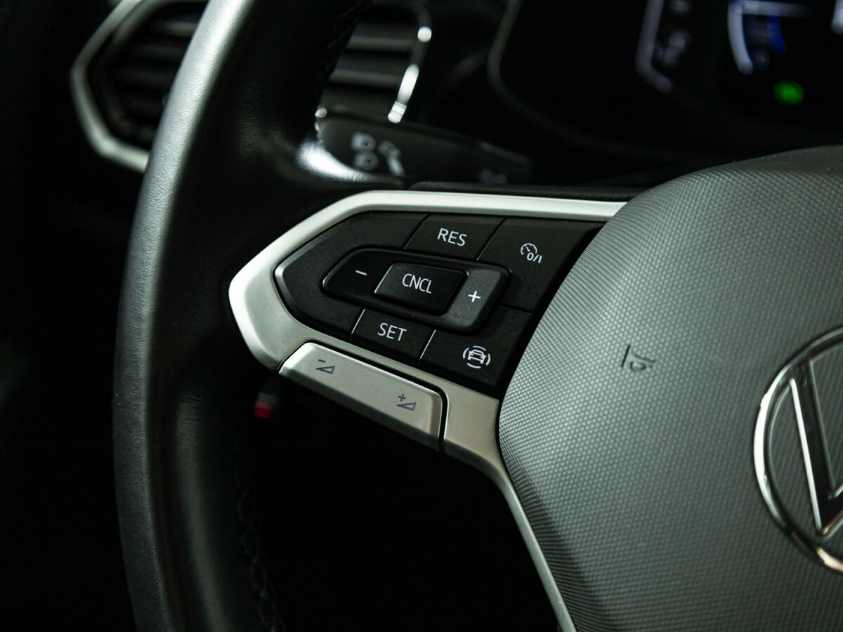 Купить Volkswagen Polo с пробегом. Фото: #14