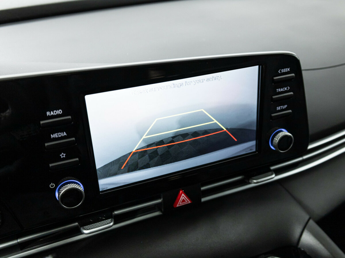 Купить Hyundai Elantra с пробегом. Фото: #15