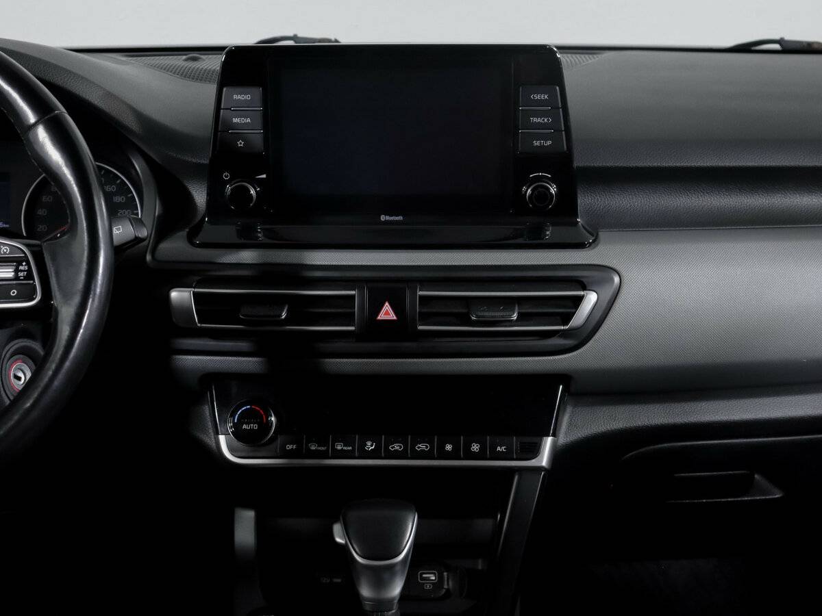 Купить Kia Seltos с пробегом. Фото: #10