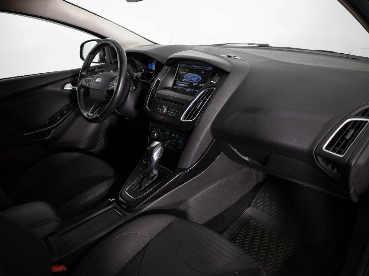 Купить Ford Focus с пробегом. Фото: #7