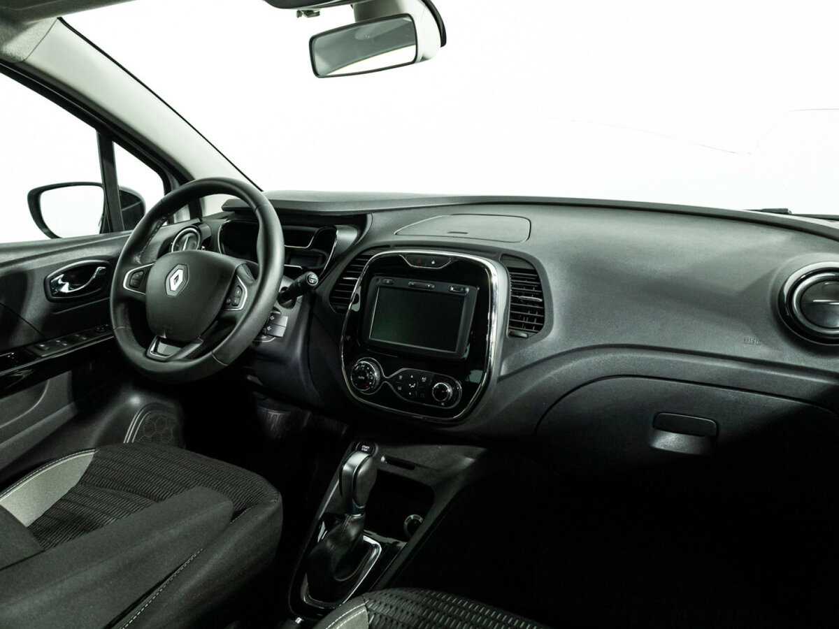 Купить Renault Kaptur с пробегом. Фото: #8