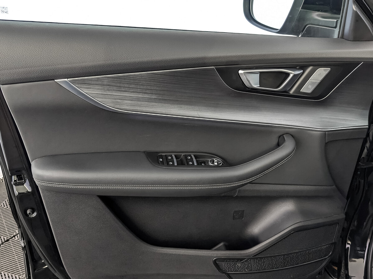 Купить Chery Tiggo 7 Pro с пробегом. Фото: #17