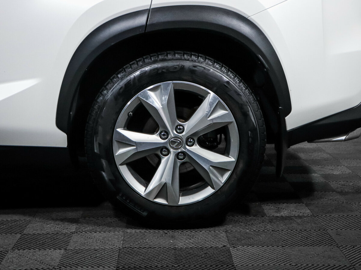 Купить Lexus NX с пробегом. Фото: #11