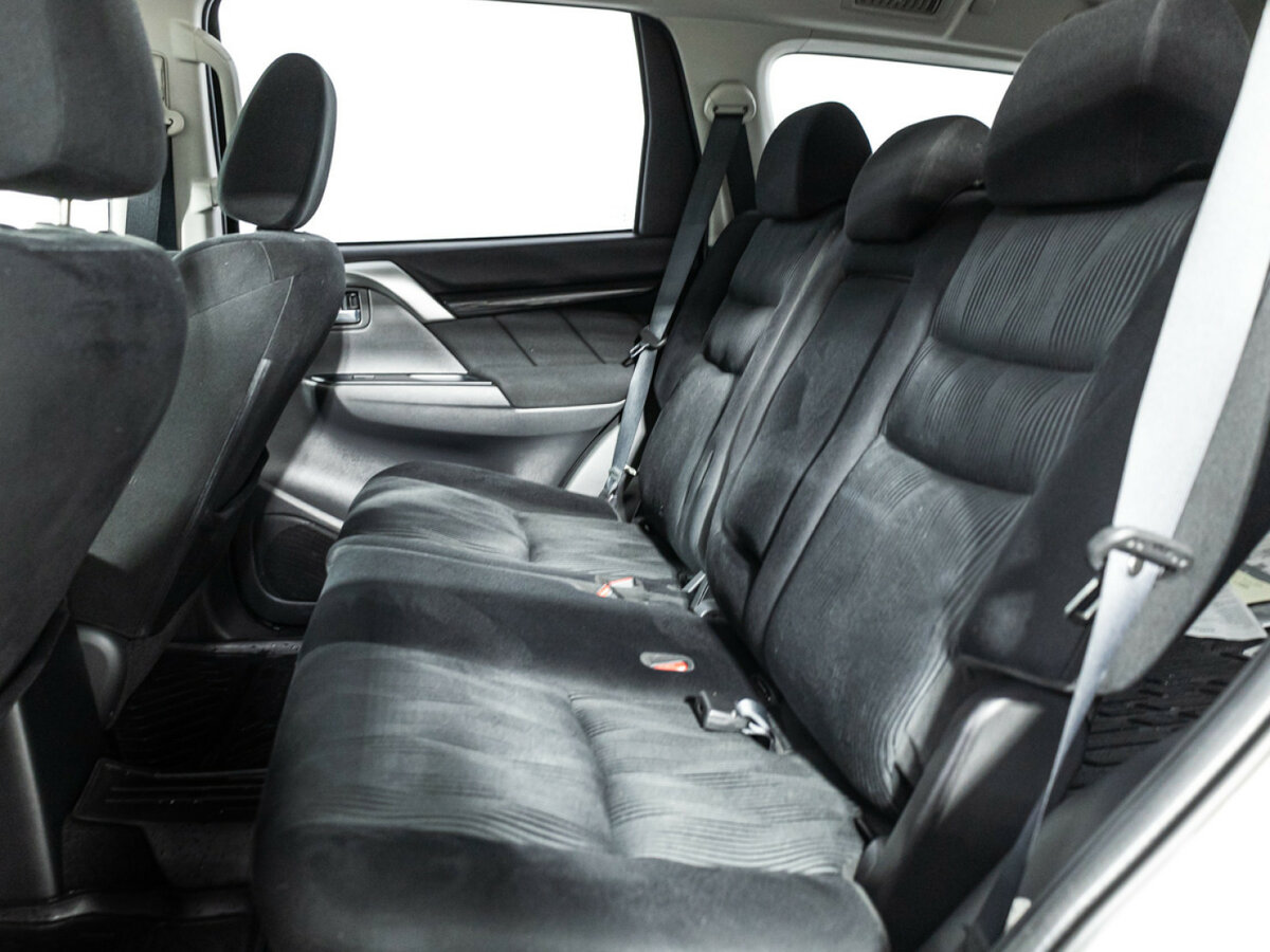 Купить Mitsubishi Pajero Sport с пробегом. Фото: #7