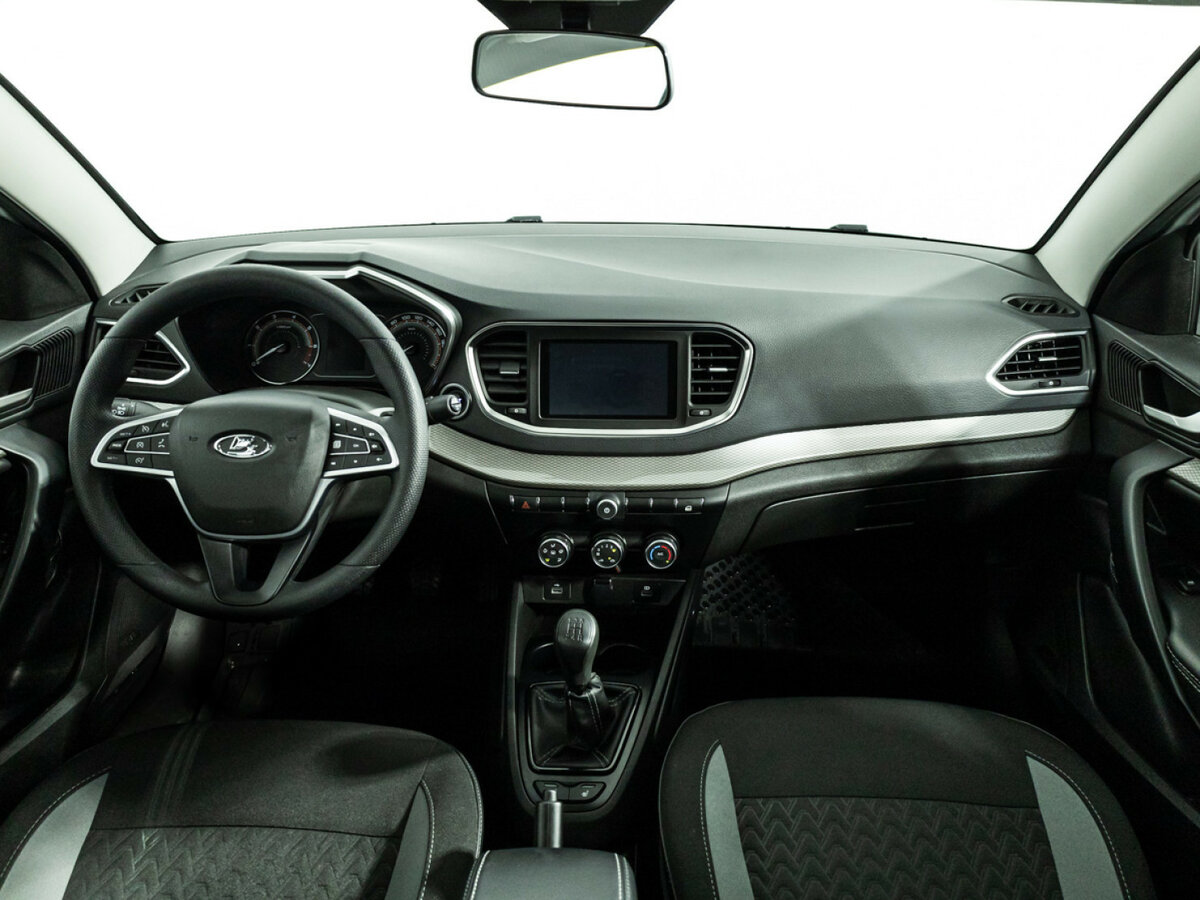 Купить Lada (ВАЗ) Vesta с пробегом. Фото: #12