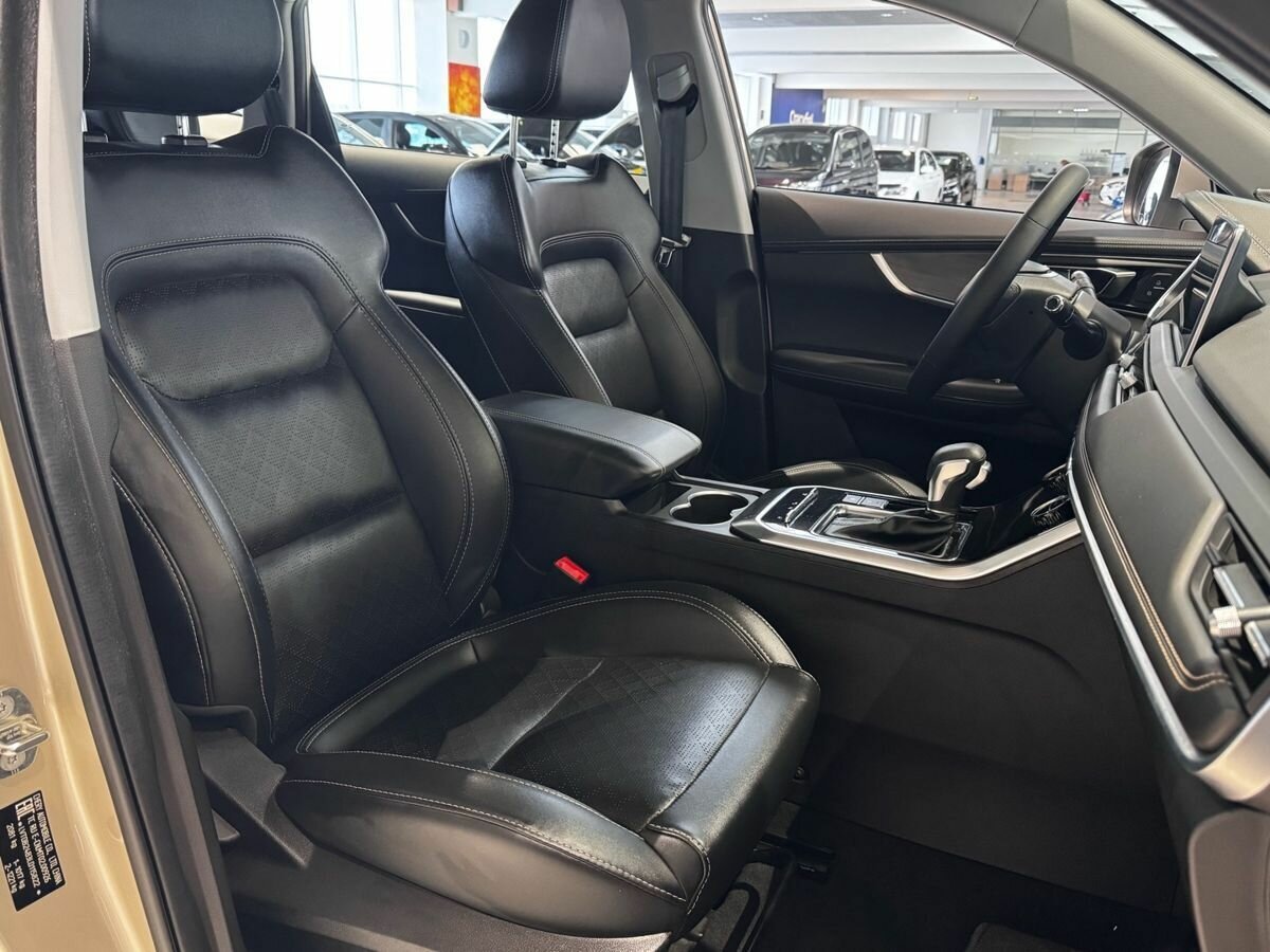 Купить Chery Tiggo 8 с пробегом. Фото: #16