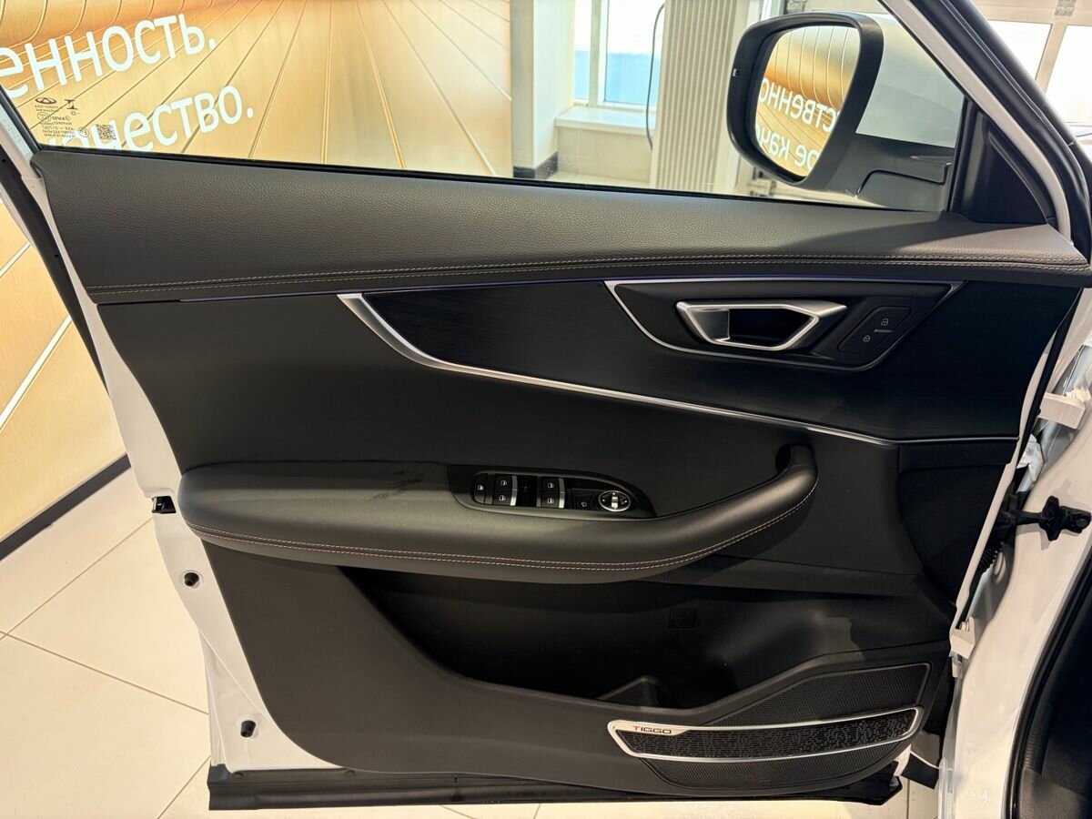 Купить Chery Tiggo 8 с пробегом. Фото: #7