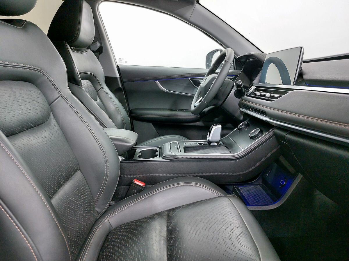 Купить Chery Tiggo 8 с пробегом. Фото: #14