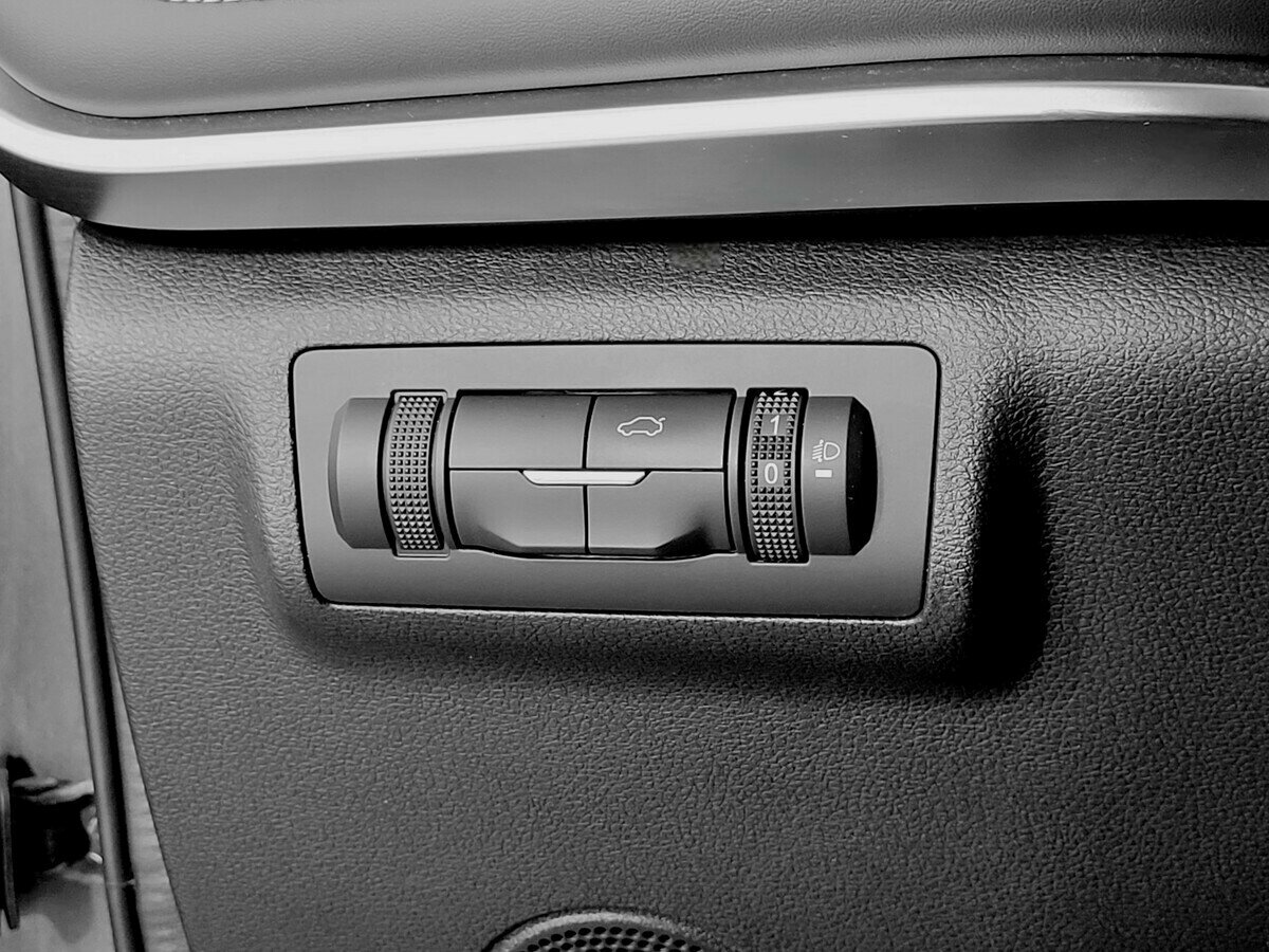 Купить Chery Tiggo 8 с пробегом. Фото: #7