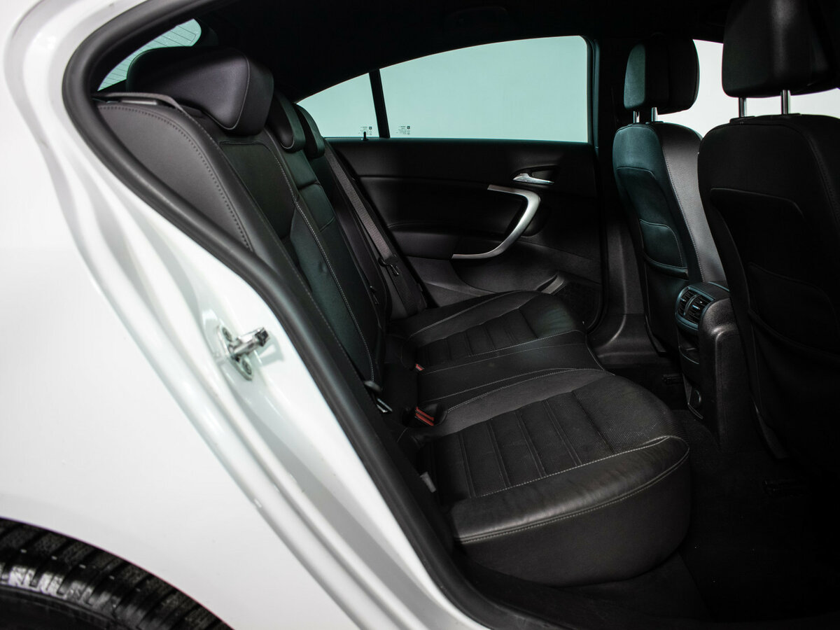Купить Opel Insignia с пробегом. Фото: #7