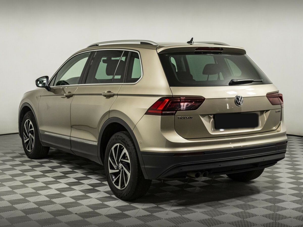Купить Volkswagen Tiguan с пробегом. Фото: #5