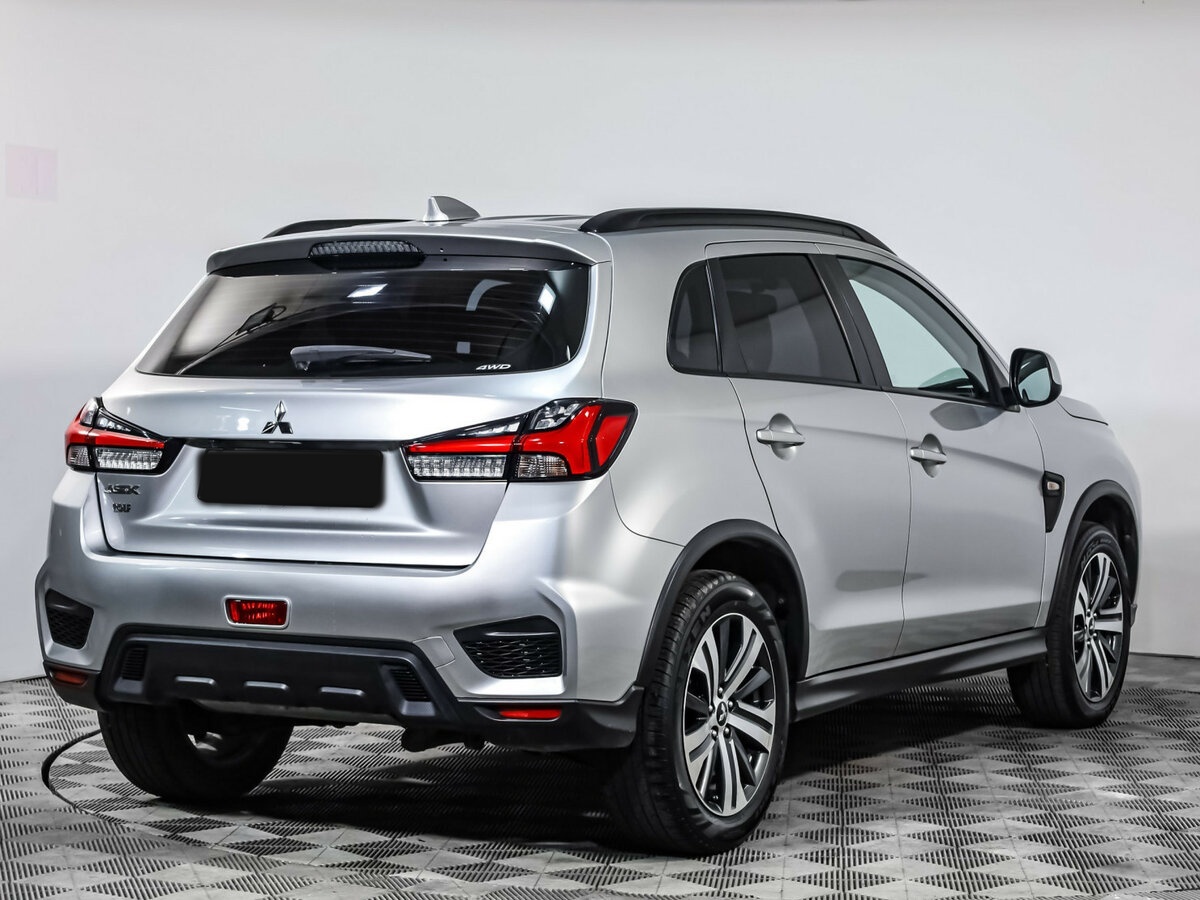 Купить Mitsubishi ASX с пробегом. Фото: #3