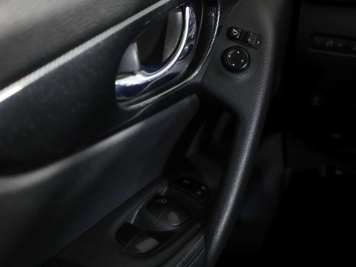 Купить Nissan X-Trail с пробегом. Фото: #10