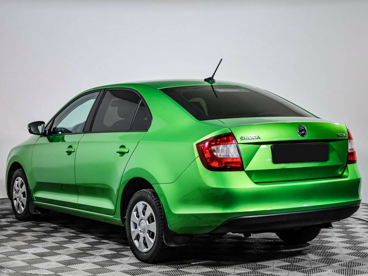 Купить Skoda Rapid с пробегом. Фото: #5