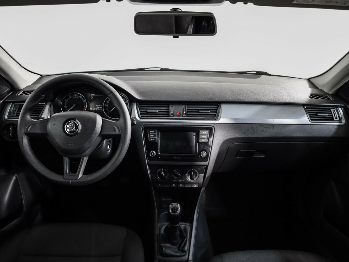 Купить Skoda Rapid с пробегом. Фото: #7