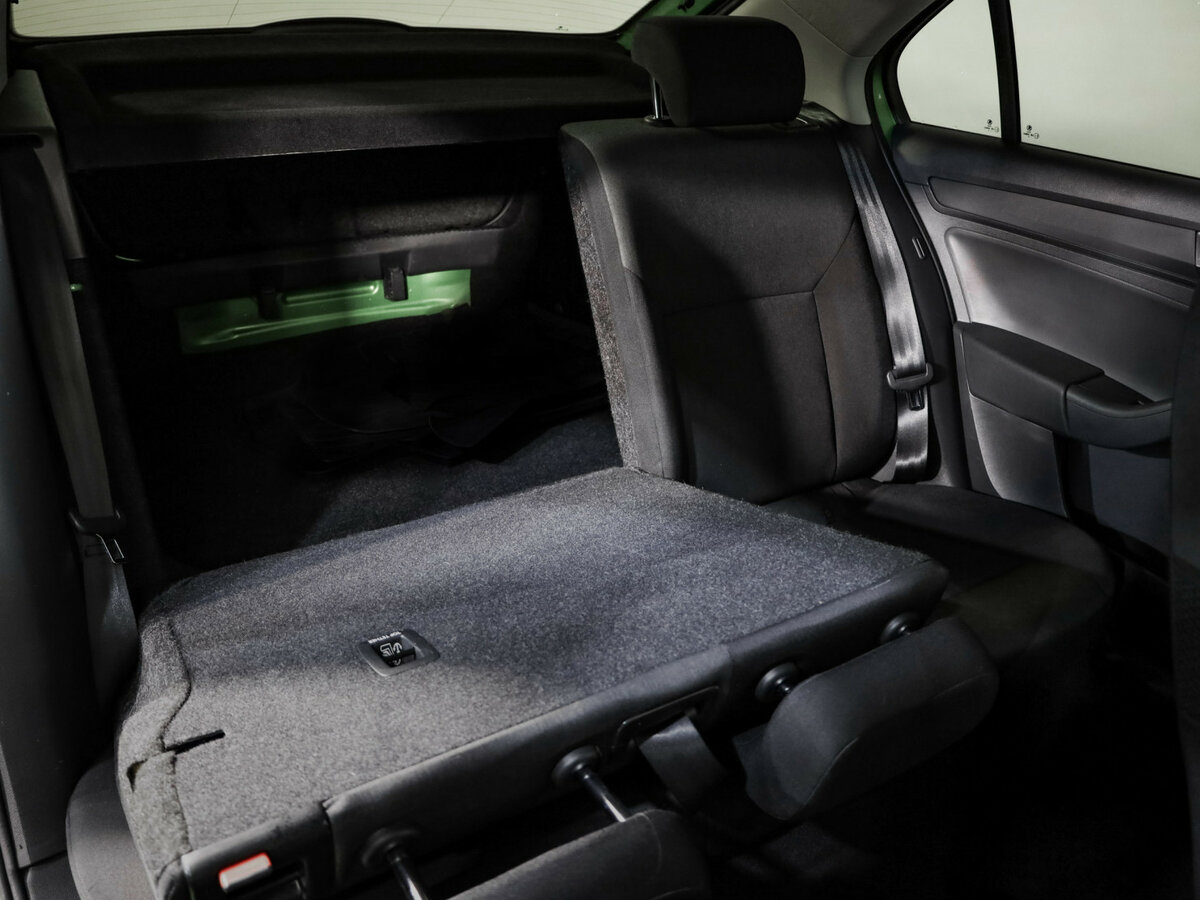 Купить Skoda Rapid с пробегом. Фото: #17