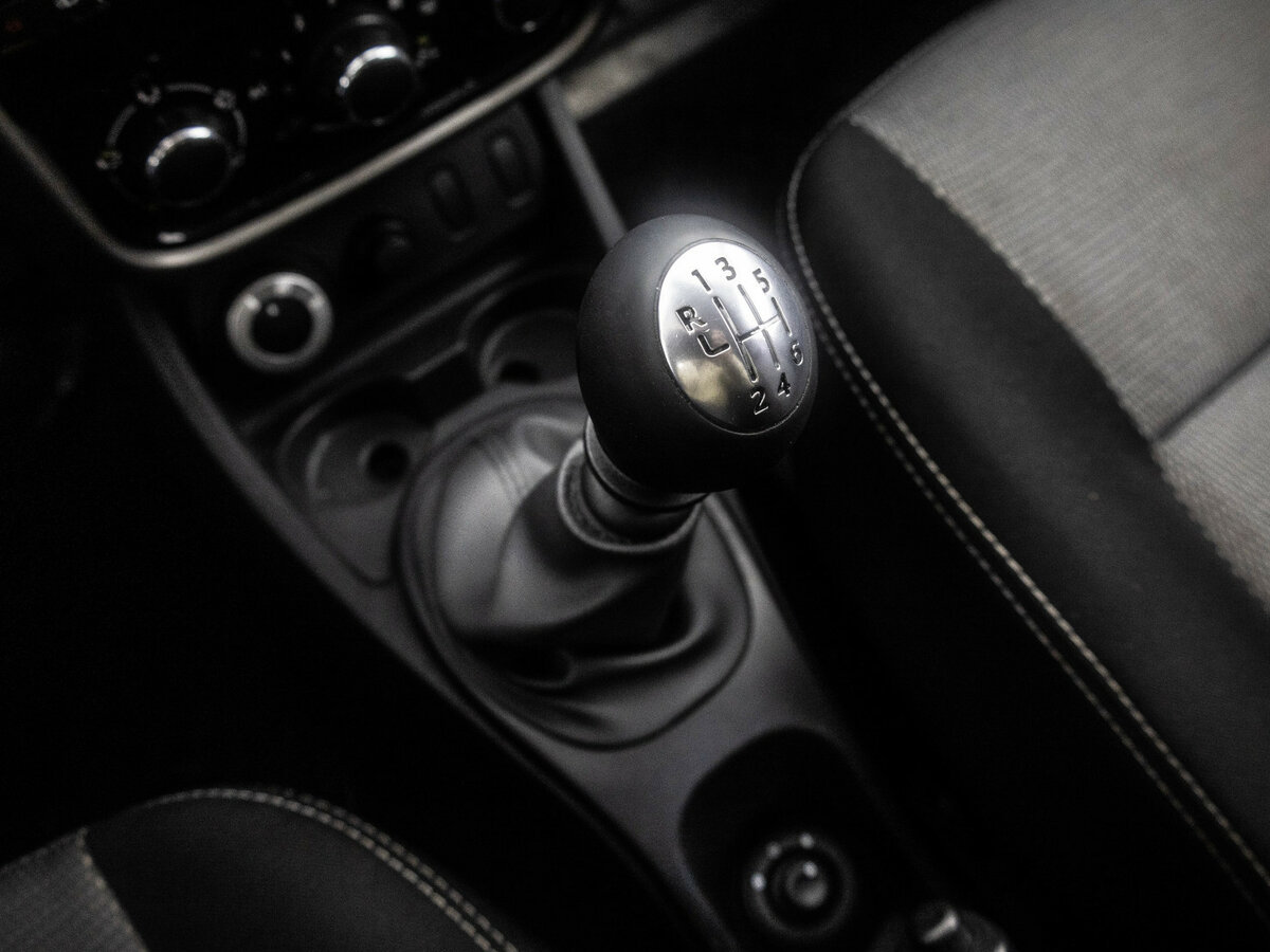 Купить Renault Duster с пробегом. Фото: #15