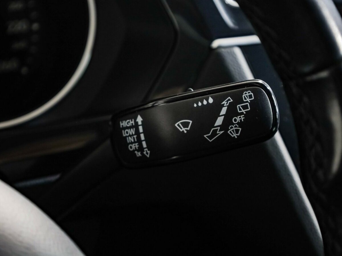 Купить Volkswagen Tiguan с пробегом. Фото: #13