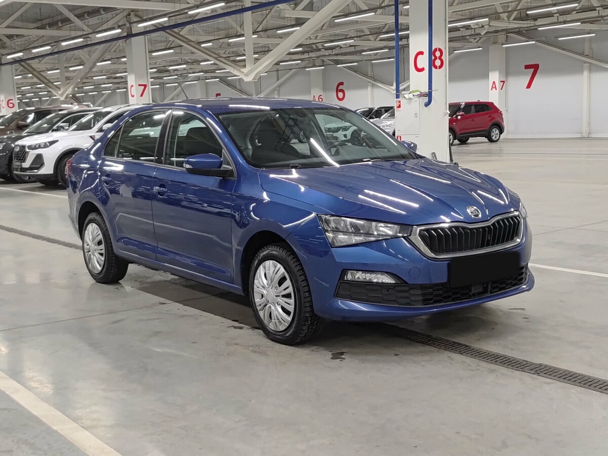 Купить Skoda Rapid с пробегом. Фото: #2