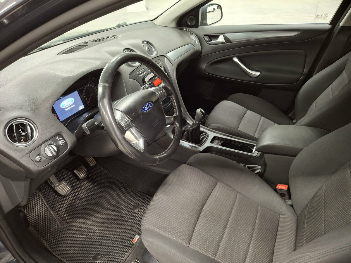 Купить Ford Mondeo с пробегом. Фото: #13