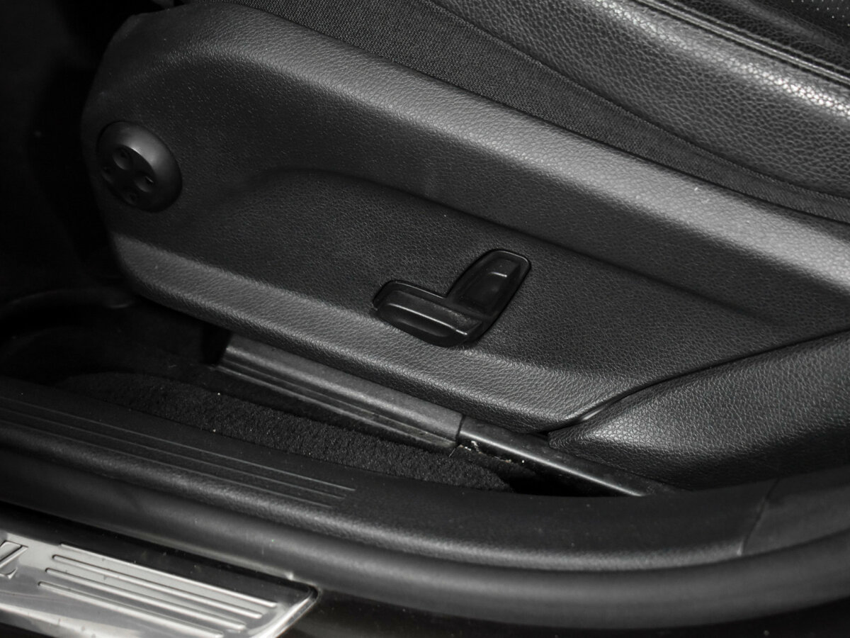 Купить Mercedes-Benz E-Класс с пробегом. Фото: #7