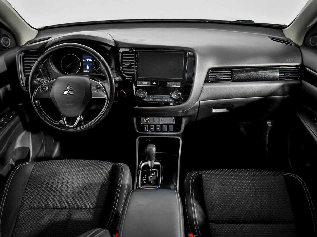 Продажа Б/У Митсубиши Оутлэндер. Фото: #9