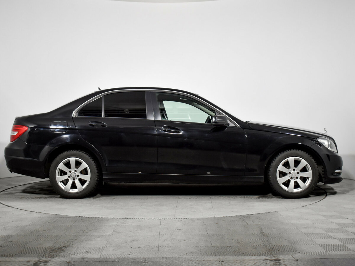 Купить Mercedes-Benz C-Класс с пробегом. Фото: #3