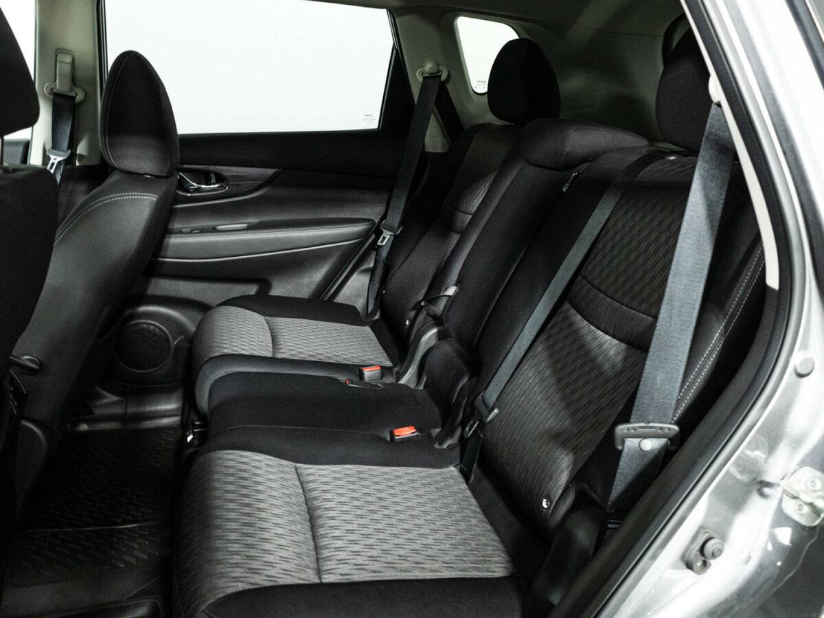 Купить Nissan X-Trail с пробегом. Фото: #9