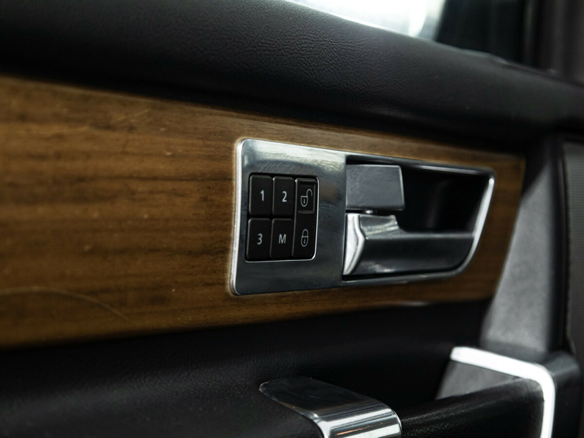 Купить Land Rover Discovery с пробегом. Фото: #15