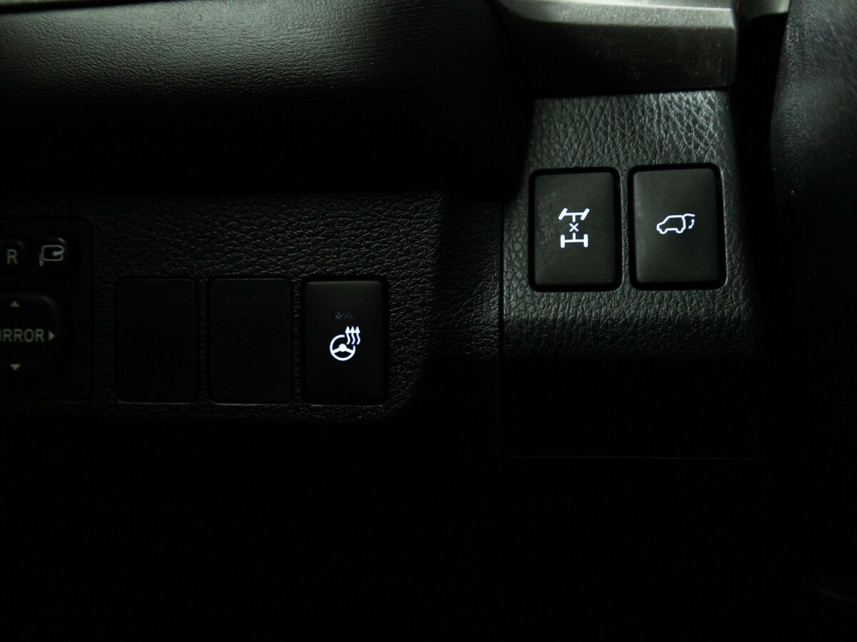 Купить Toyota RAV4 с пробегом. Фото: #12