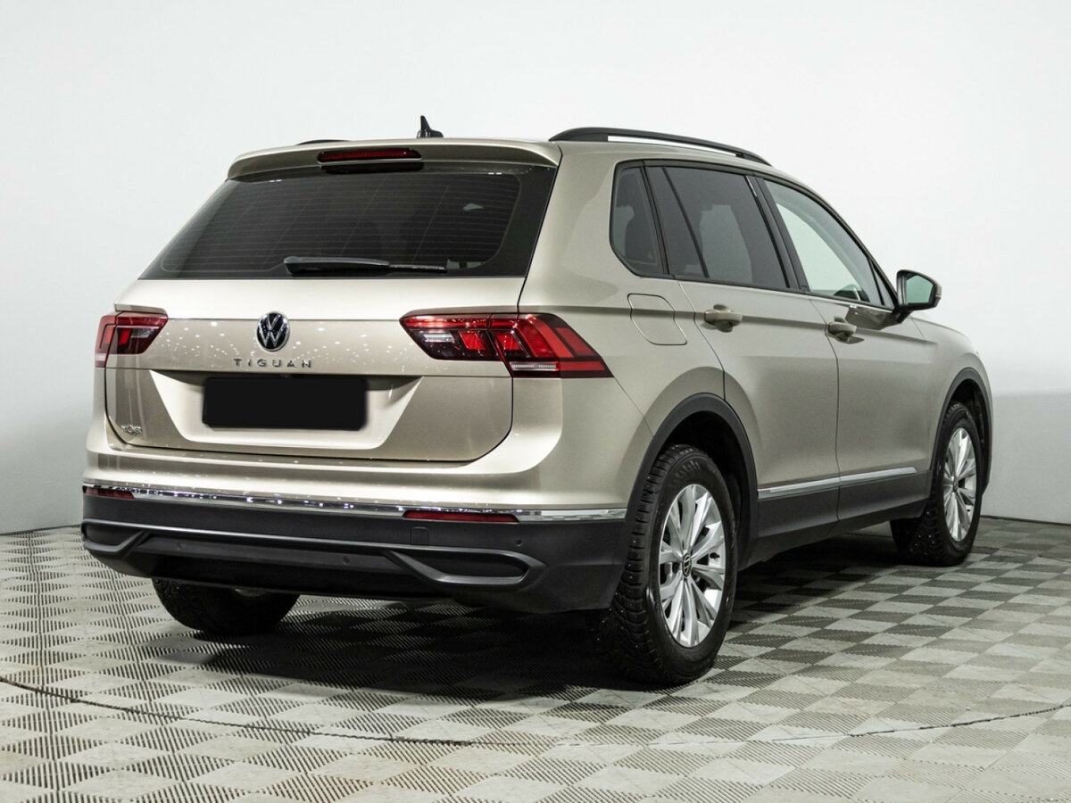 Купить Volkswagen Tiguan с пробегом. Фото: #4