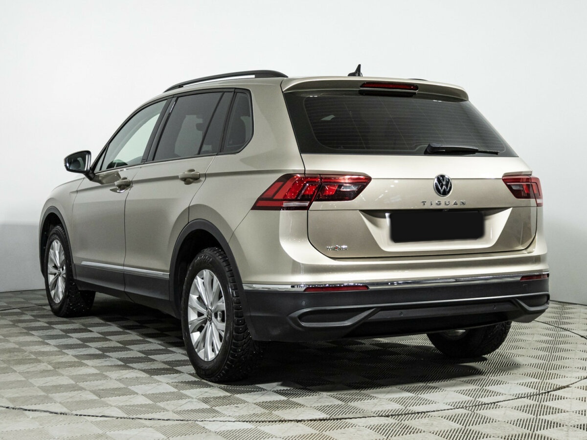 Купить Volkswagen Tiguan с пробегом. Фото: #6
