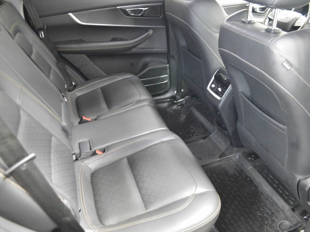 Купить Chery Tiggo 8 с пробегом. Фото: #12