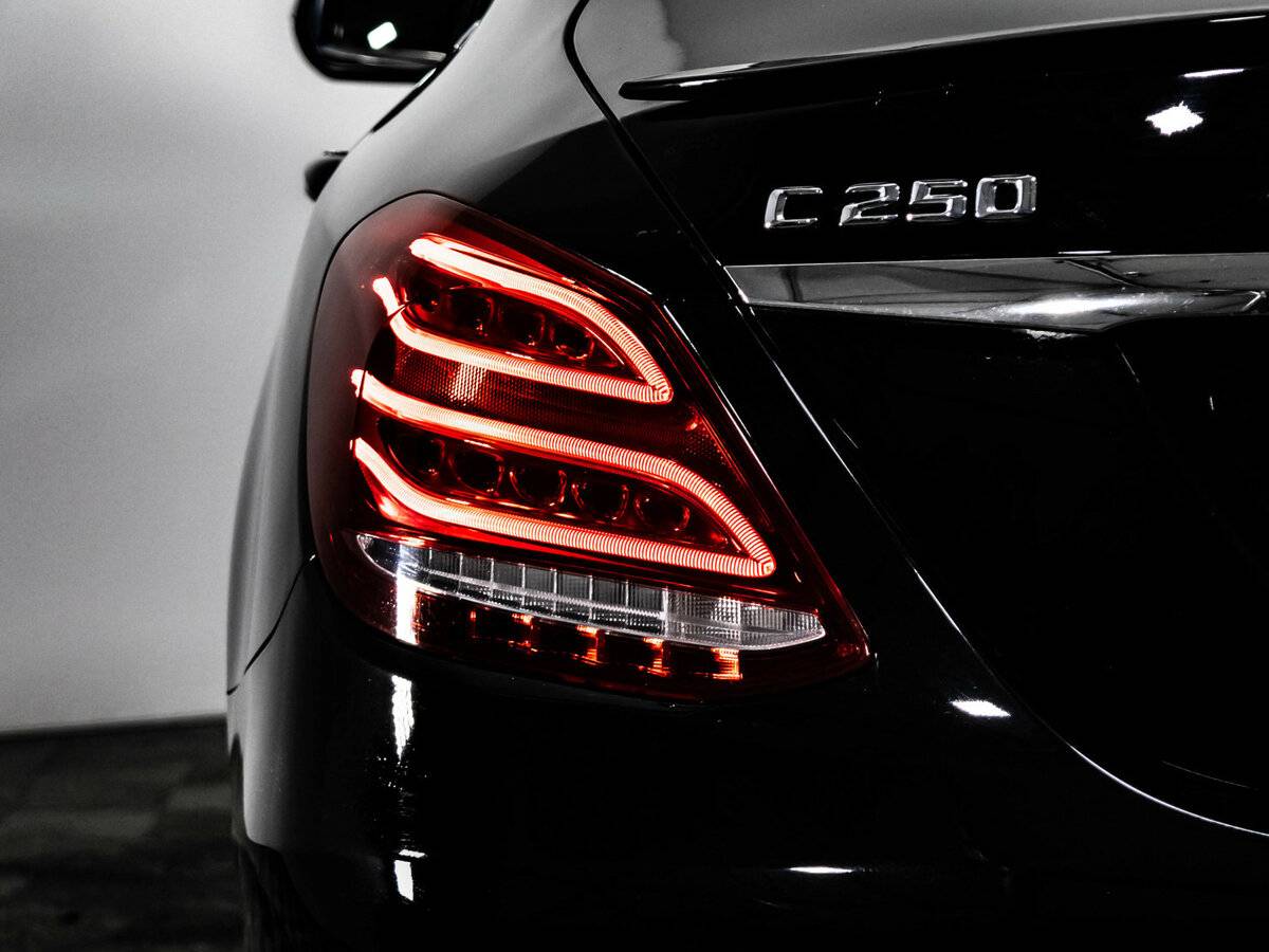 Купить Mercedes-Benz C-Класс с пробегом. Фото: #7