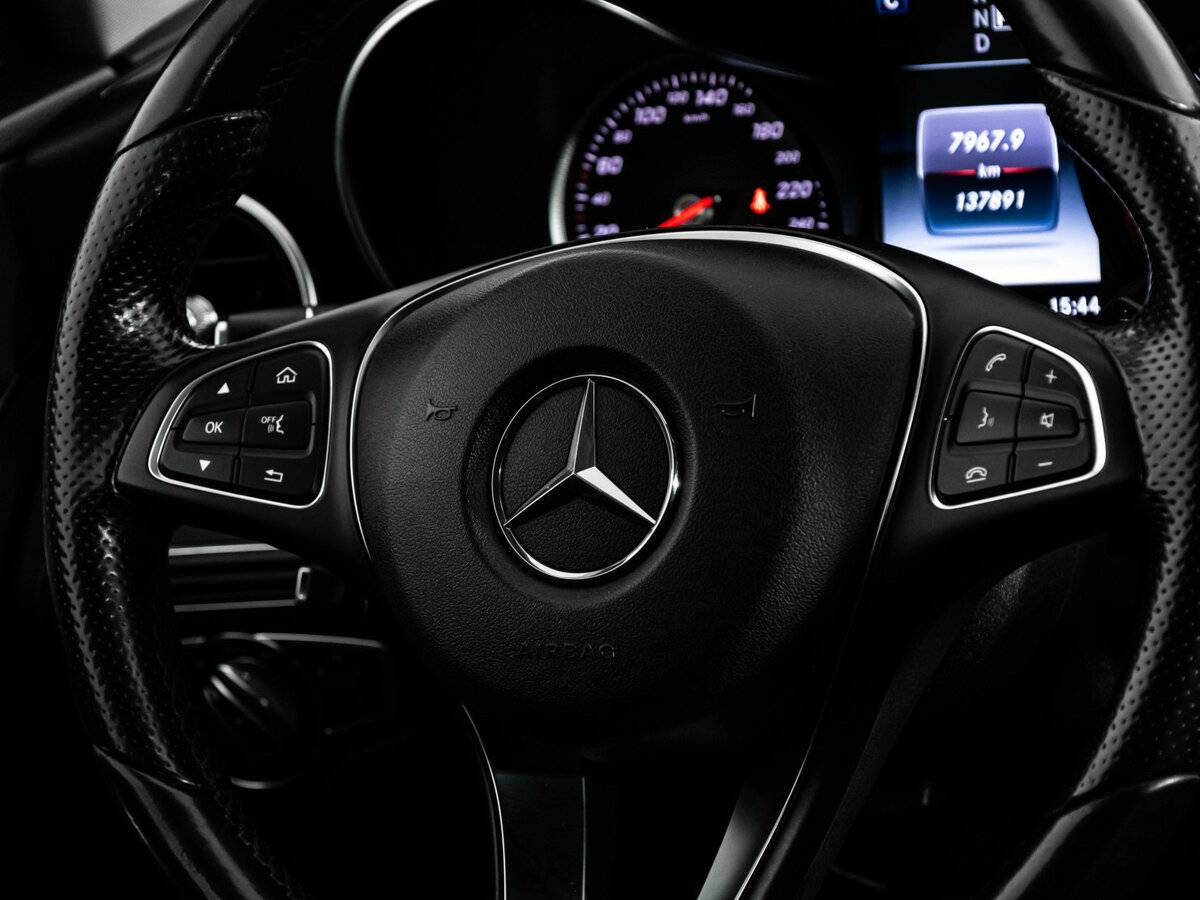 Купить Mercedes-Benz C-Класс с пробегом. Фото: #10
