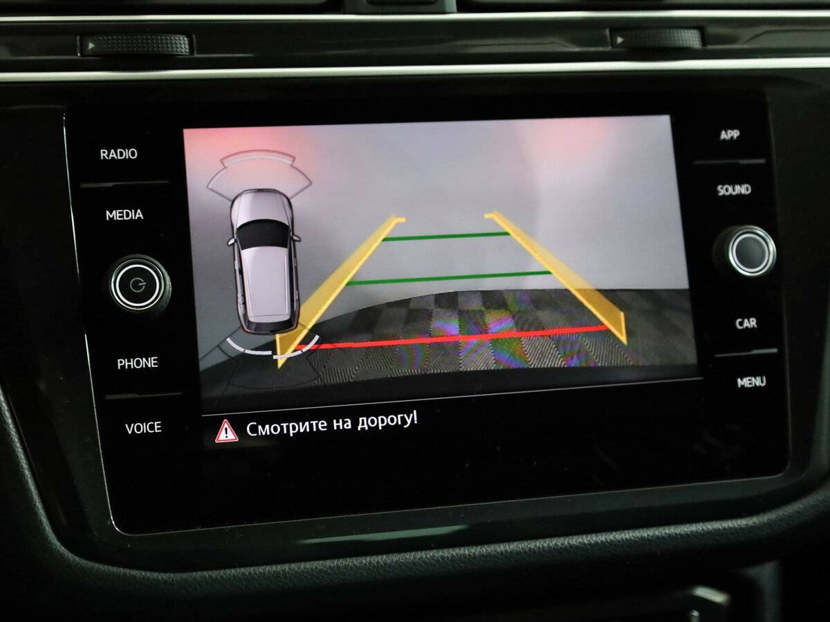 Купить Volkswagen Tiguan с пробегом. Фото: #16