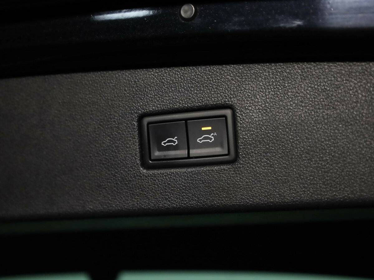 Купить Volkswagen Tiguan с пробегом. Фото: #34