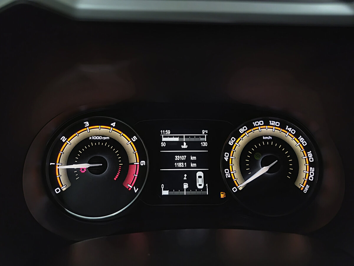 Купить Lada (ВАЗ) Vesta с пробегом. Фото: #12