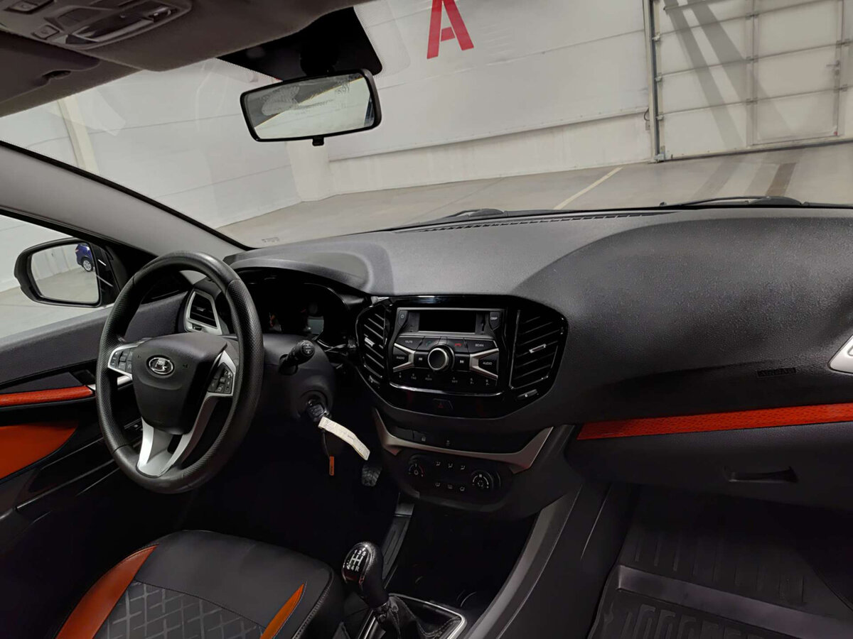 Купить Lada (ВАЗ) Vesta с пробегом. Фото: #9