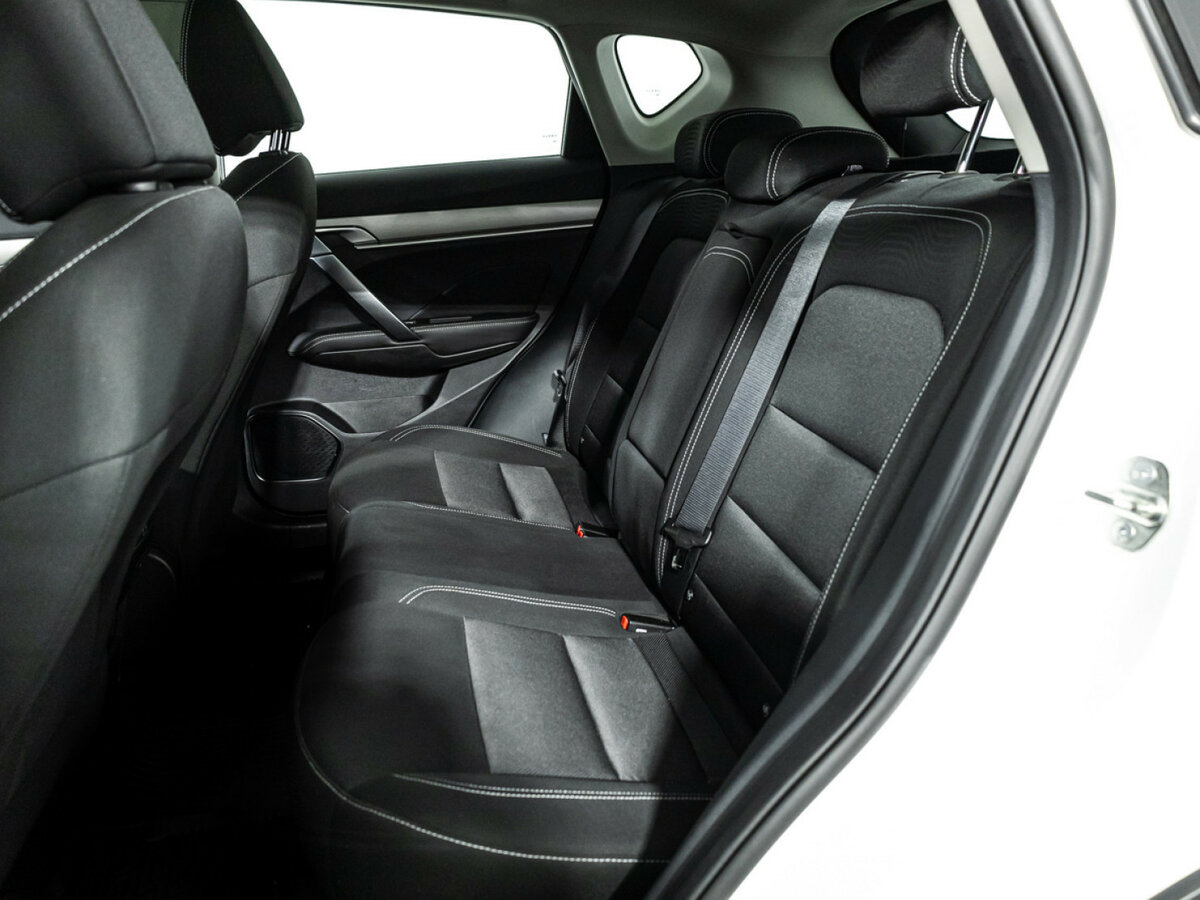 Купить Geely Coolray с пробегом. Фото: #7