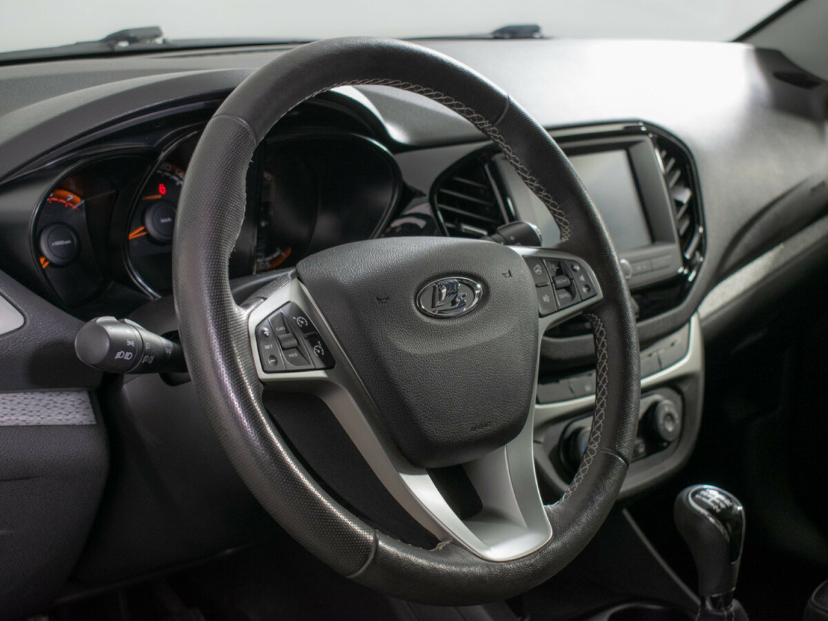 Купить Lada (ВАЗ) Vesta с пробегом. Фото: #12